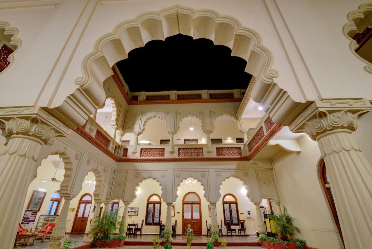 Welcomheritage Shivavilas Palace, Hampi Hospet Exterior photo