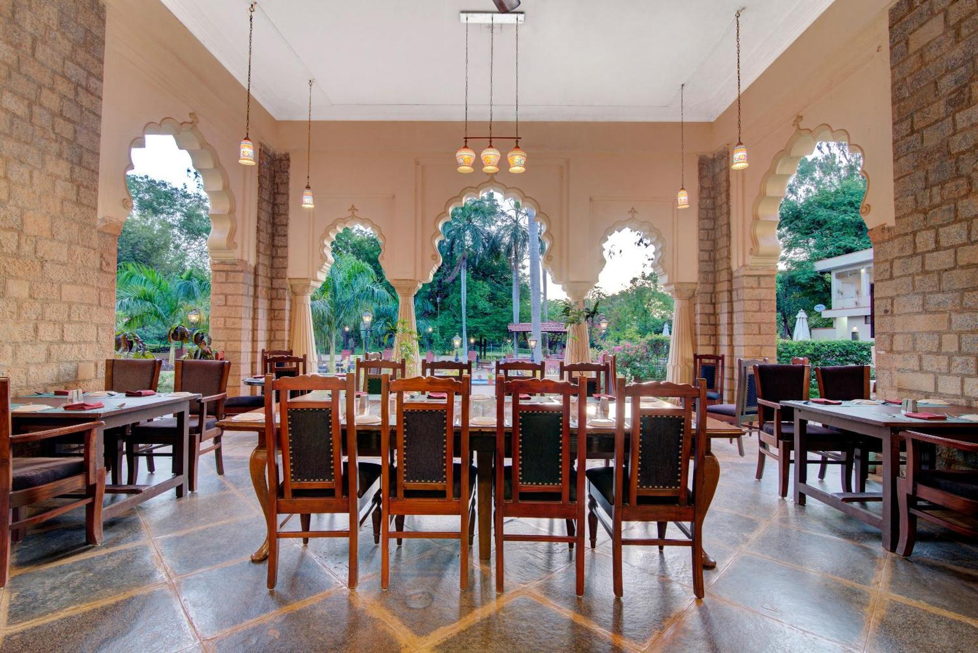 Welcomheritage Shivavilas Palace, Hampi Hospet Exterior photo