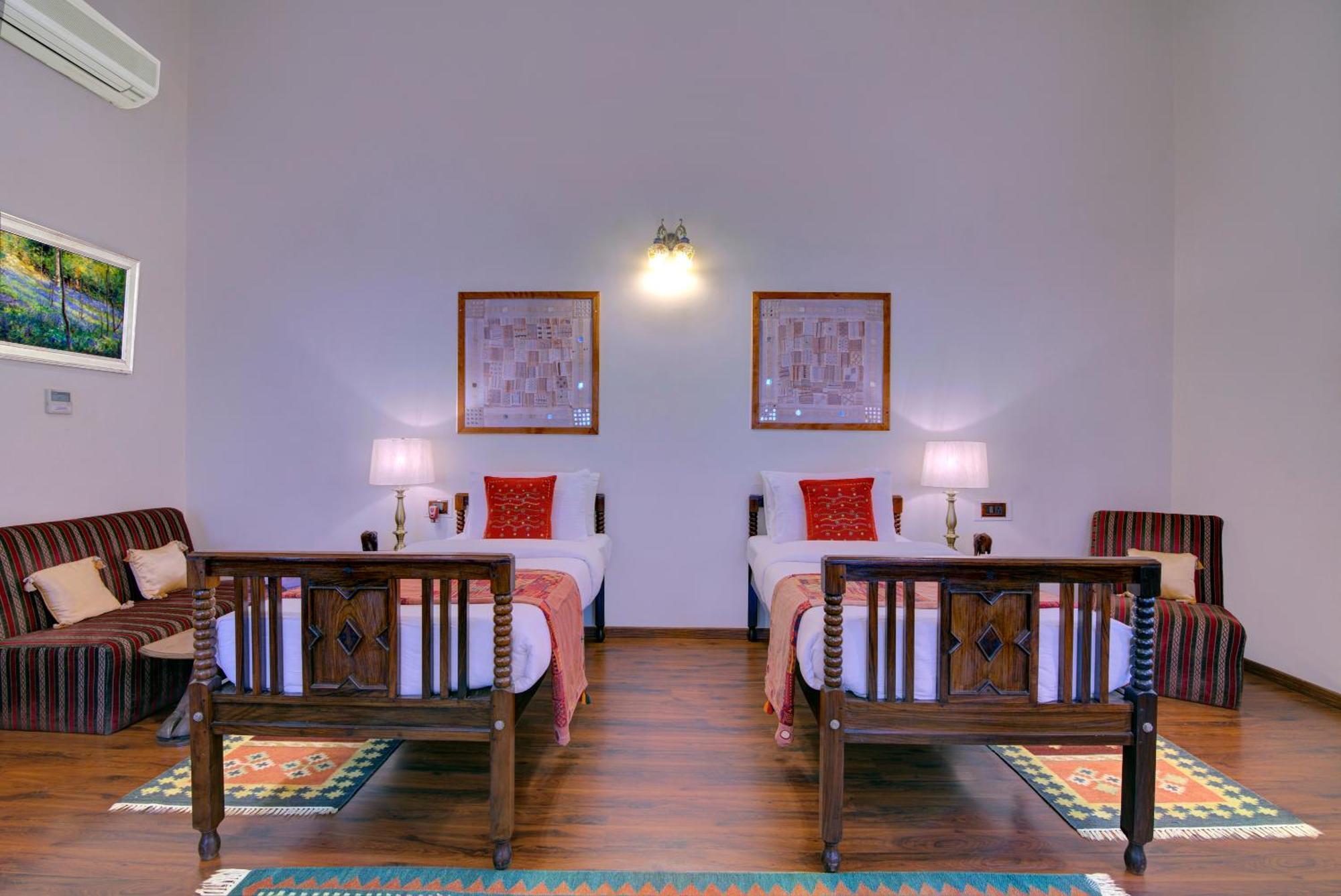 Welcomheritage Shivavilas Palace, Hampi Hospet Exterior photo