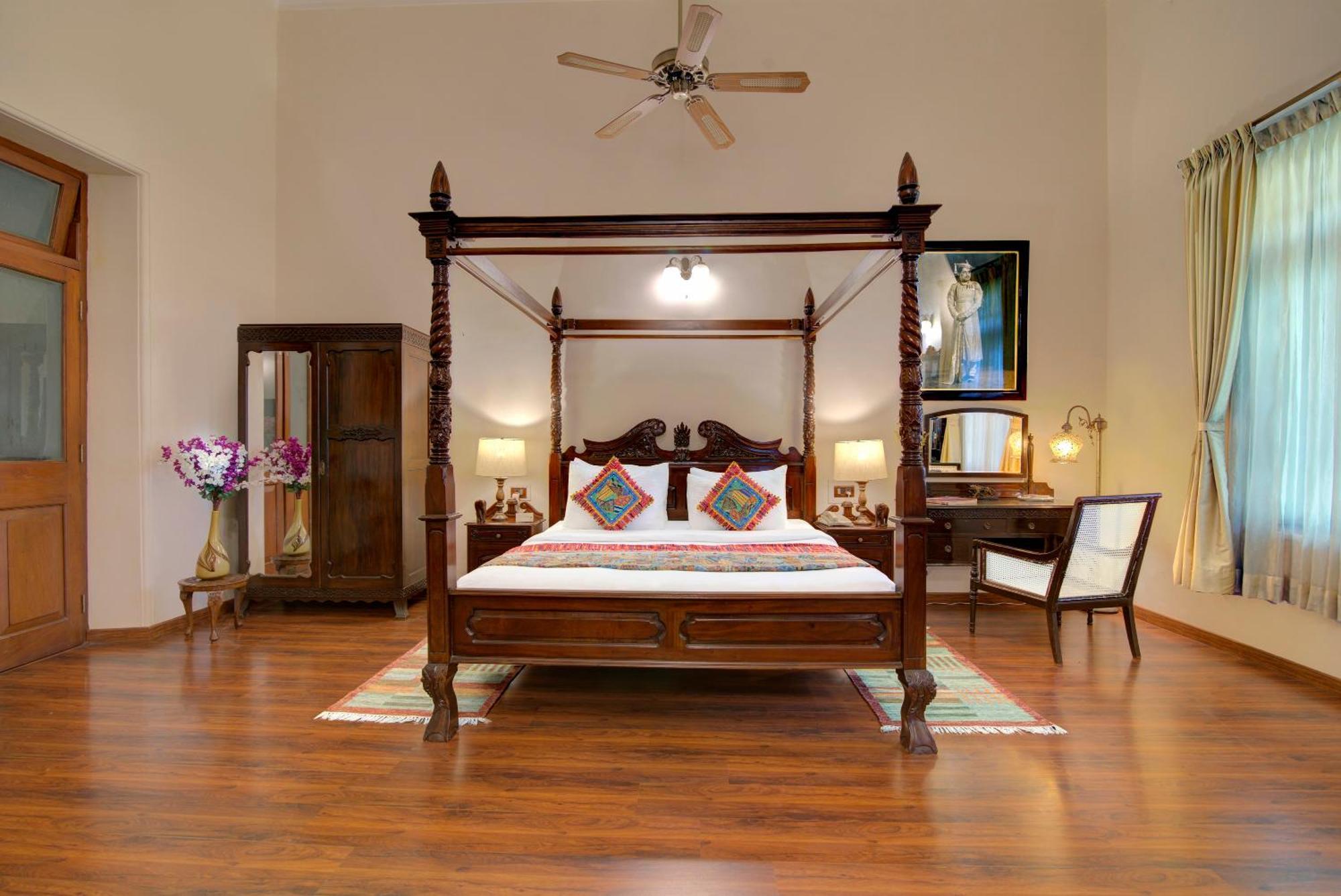 Welcomheritage Shivavilas Palace, Hampi Hospet Exterior photo