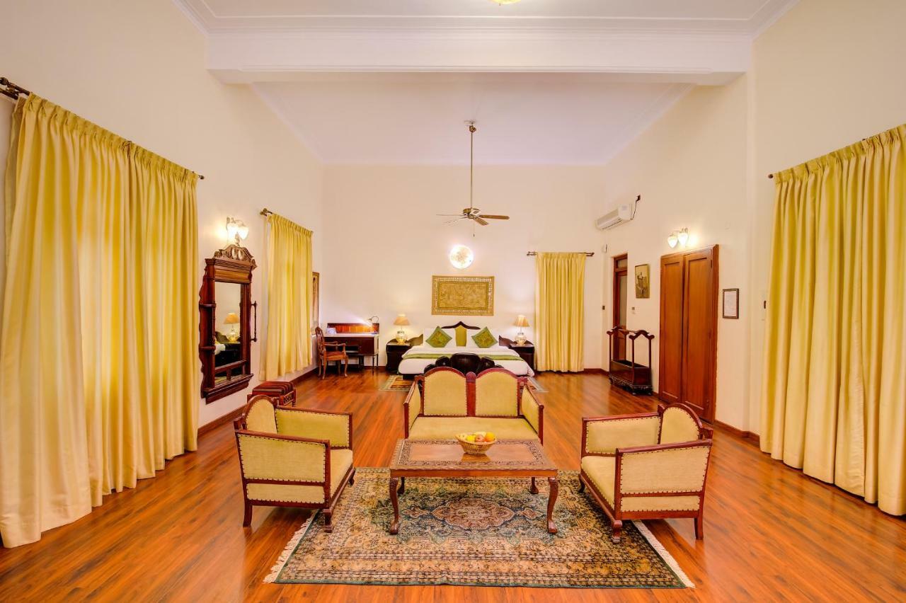 Welcomheritage Shivavilas Palace, Hampi Hospet Exterior photo