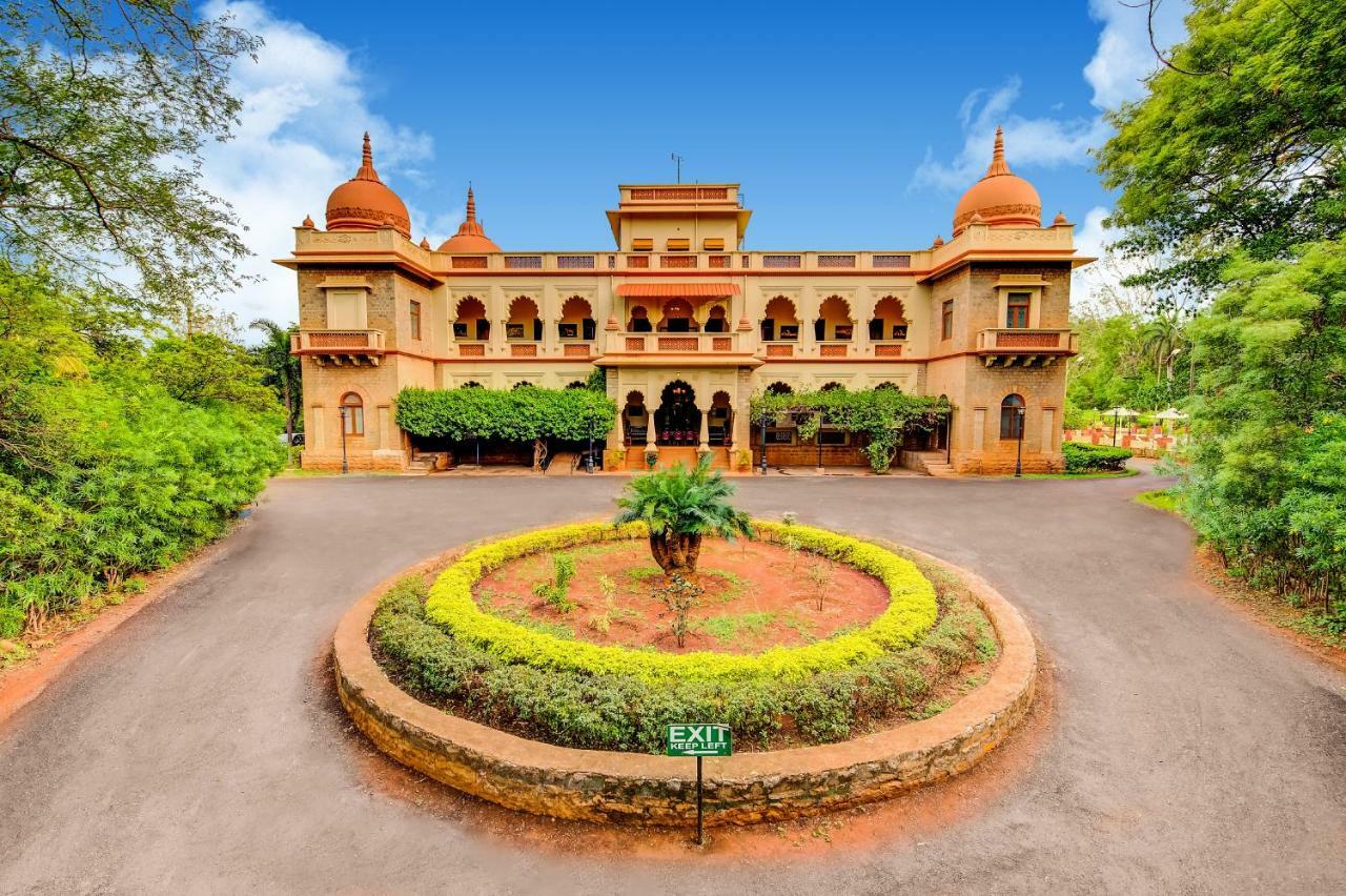 Welcomheritage Shivavilas Palace, Hampi Hospet Exterior photo